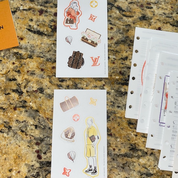 Louis Vuitton RA4252 2022 AGENDA REFILL - Picture 5 of 8